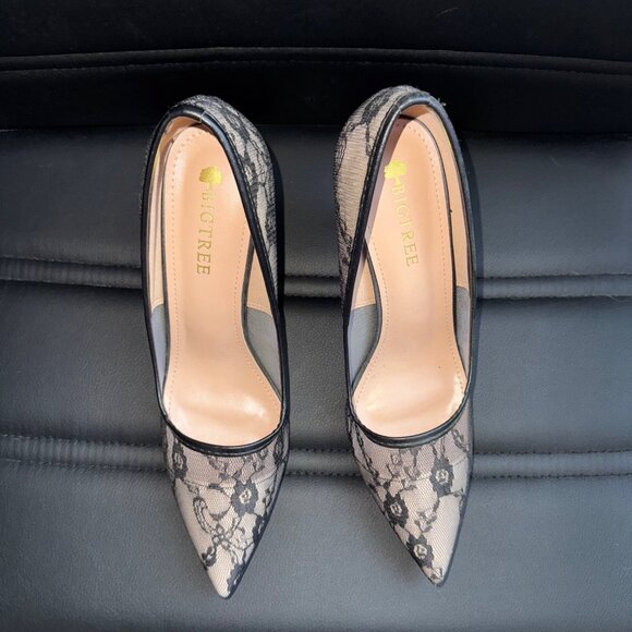 Women’s Heels 8 - Picture 5 of 7